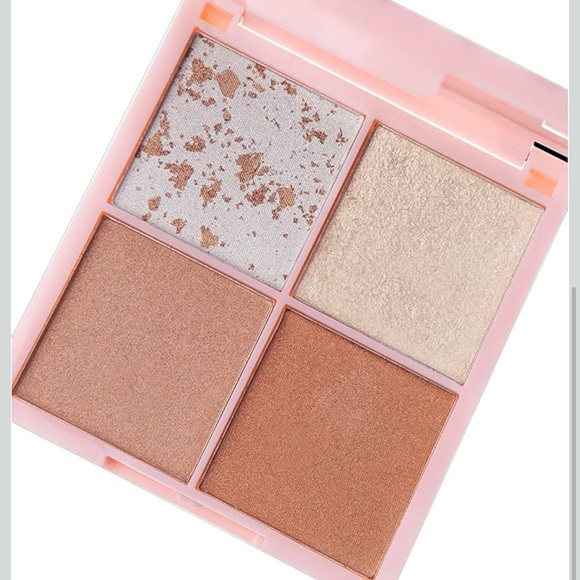 NIB kndr BEAUTY Kinder Glow Highlight Palette For All Skin Tones - Picture 2 of 7